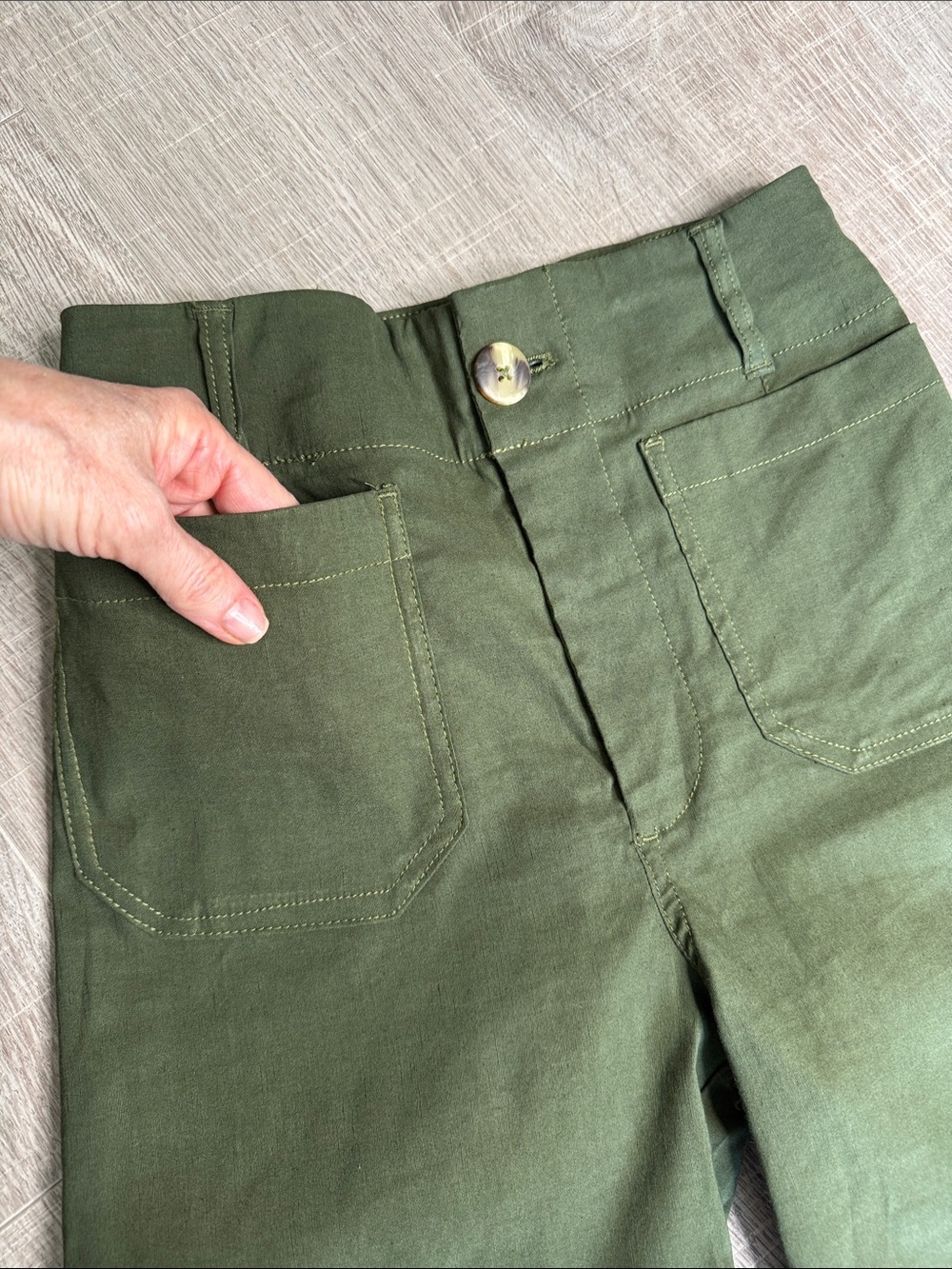 MAEVE Women’s Olive Green The Collette High Waist Wide Leg Trousers - Picture 4 of 10